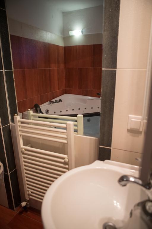Voras Apartments Loutraki  Ngoại thất bức ảnh