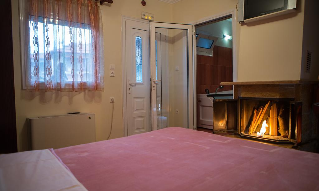 Voras Apartments Loutraki  Ngoại thất bức ảnh